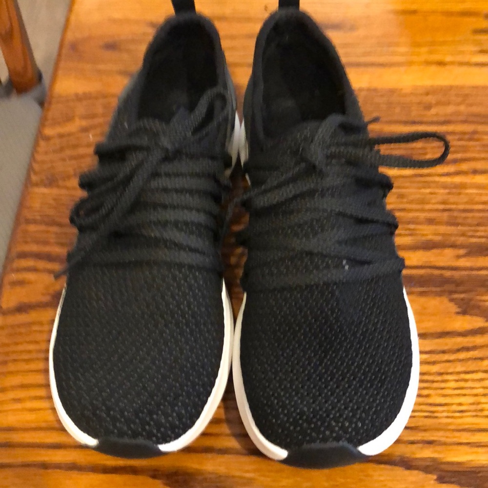 New without box Merrell Float Eco Size 8